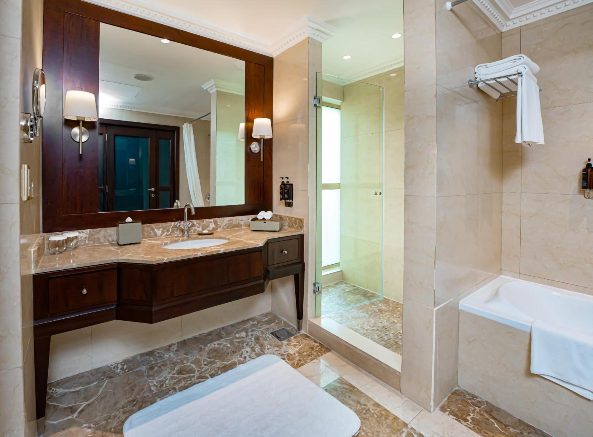 Hotel Millennium Doha